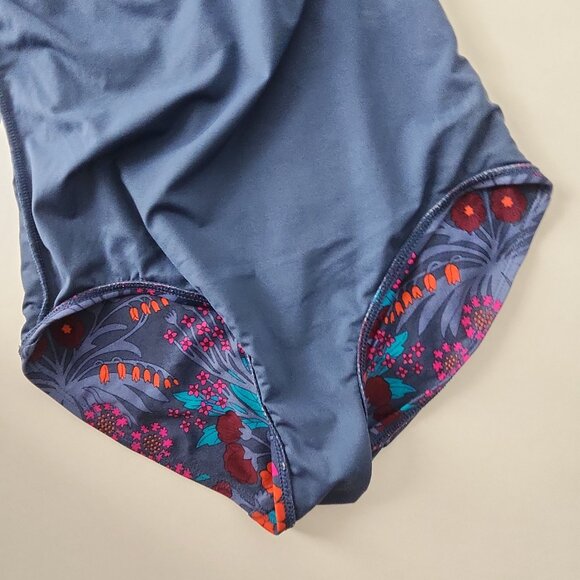 Marc Jacobs Maddy Botanical Floral One Shoulder One Piece Swimsuit XS - Picture 11 of 12